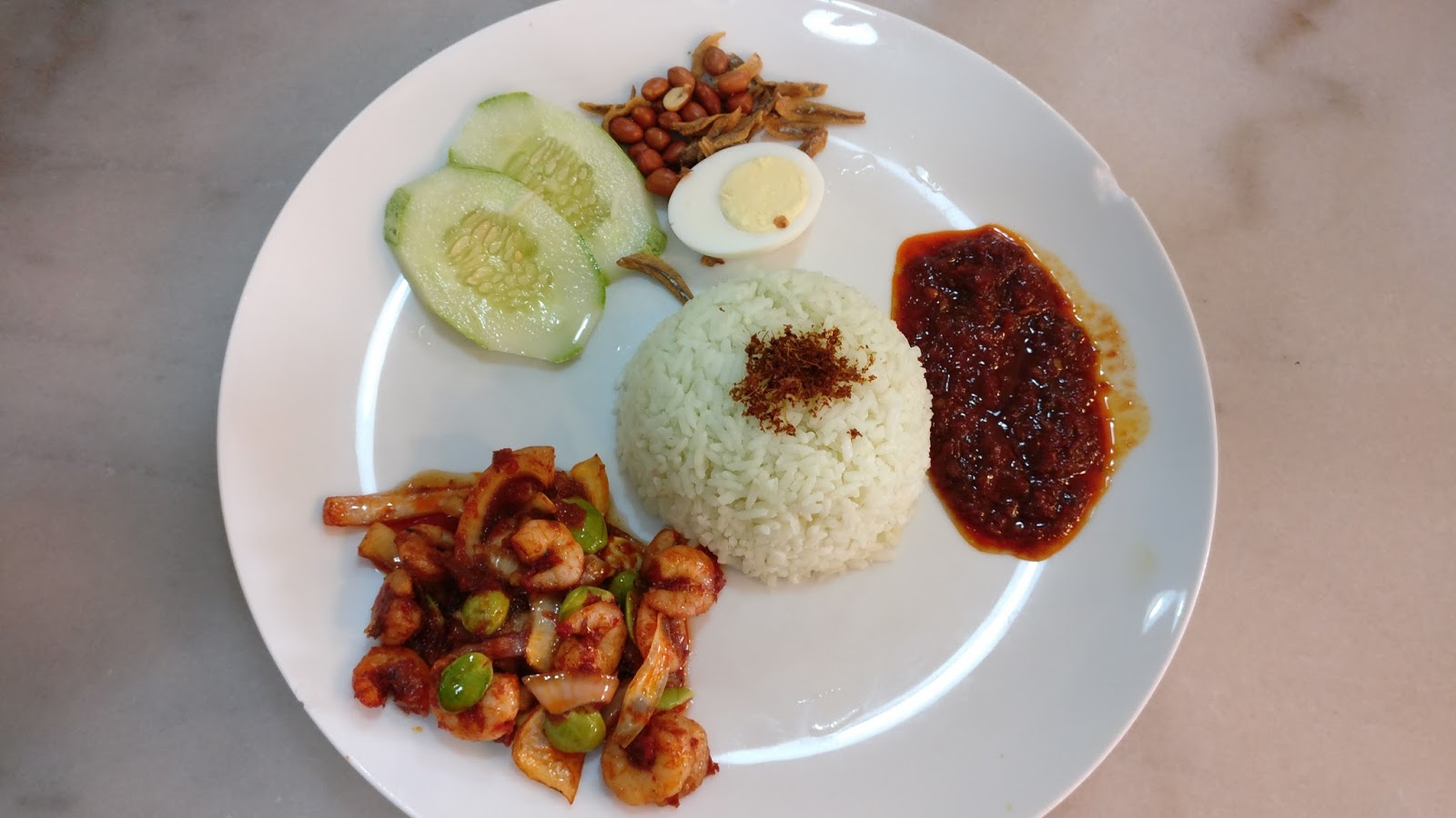 It's About Food!!: Aplus Nasi Lemak House 我家美食館 @ Taman Selayang Jaya