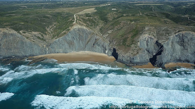 Praia dos Mouranitos