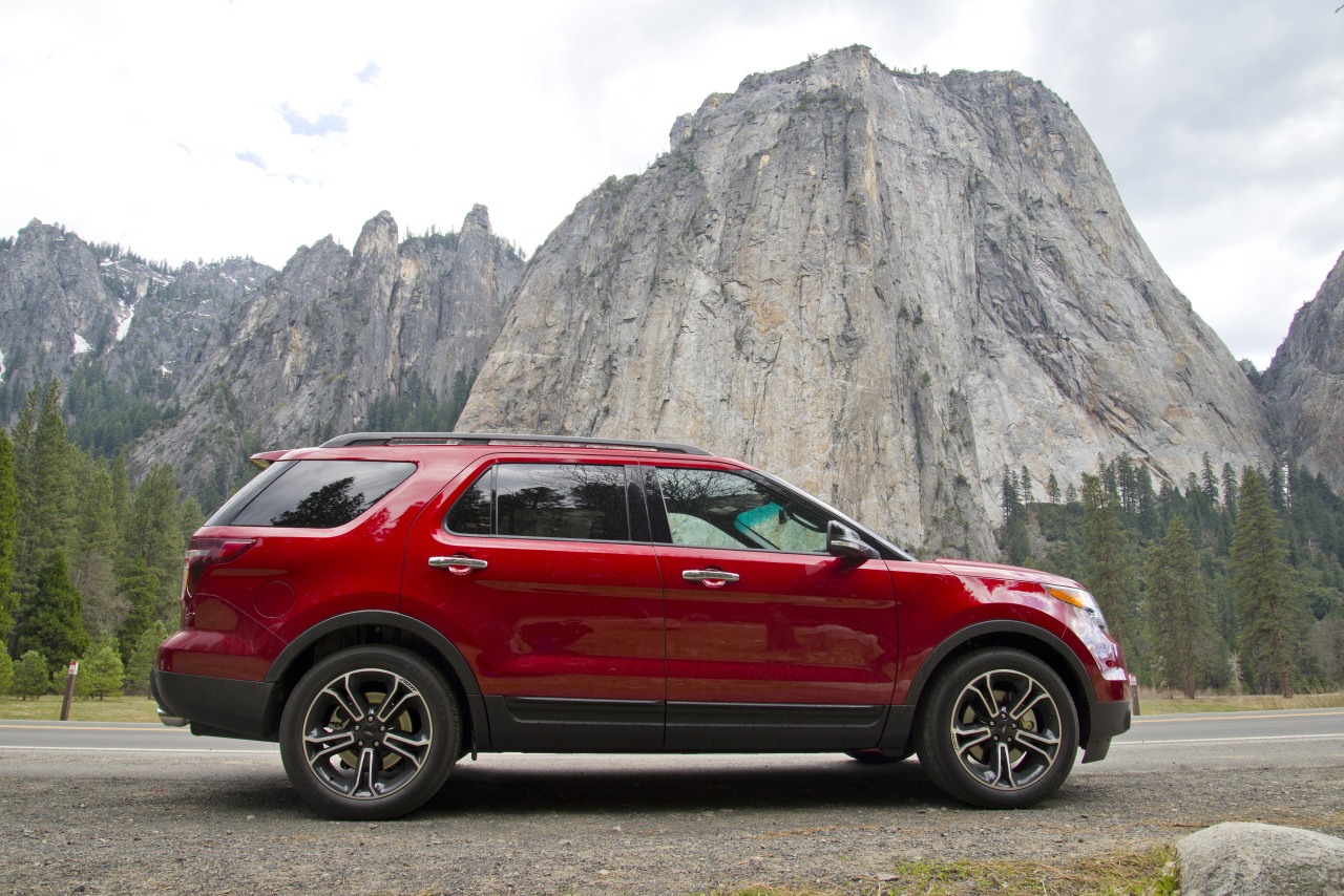 2013 Ford Explorer Sport