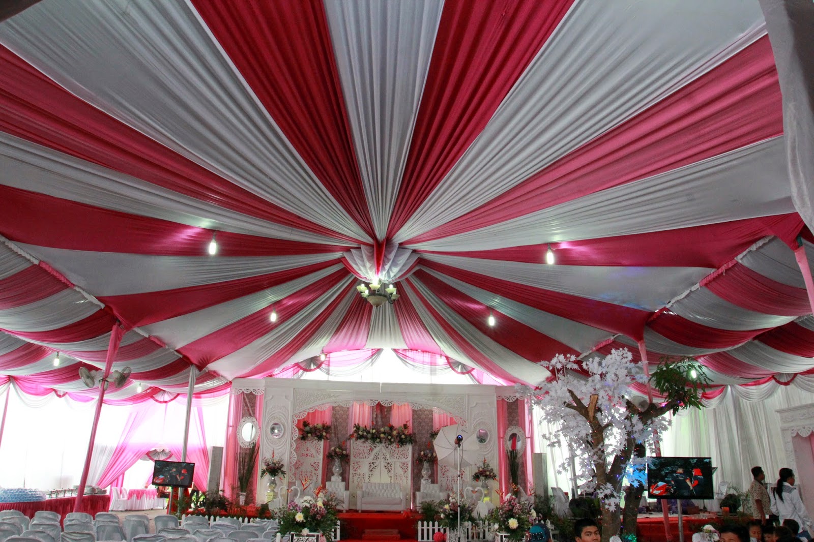 Terbaru 39+ Tenda Pernikahan Warna Pink Silver
