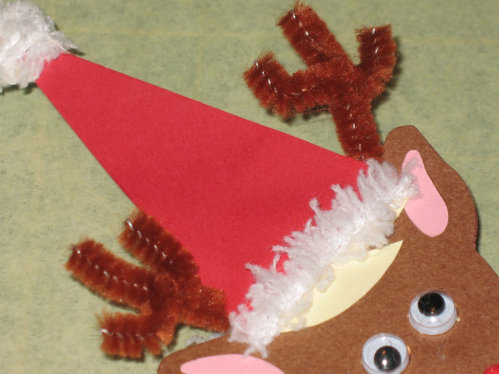 Artsy Fartsy: Candy Cane Reindeer