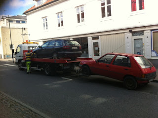 Skrotning av bil i Landvetter.