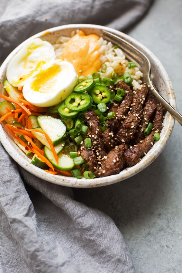 KOREAN BBQ BOWLS WITH GARLIC SCENTED KOREAN BBQ BOWLS WITH GARLIC SCENTED