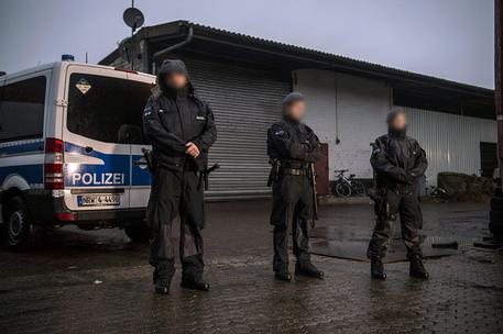 Maxi blitz in Germania: arrestato un 36enne tunisino e 16 sospettati Isis