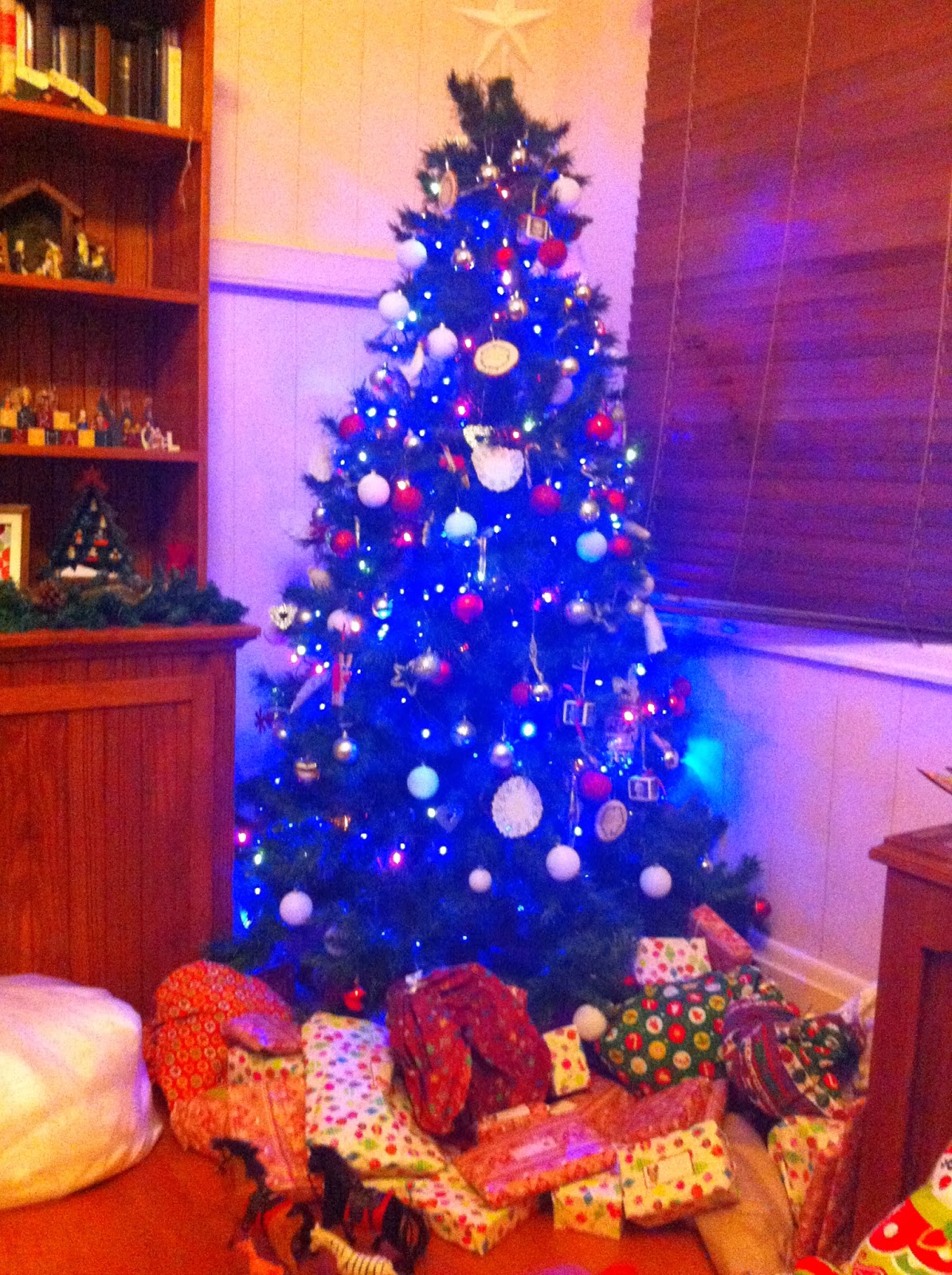 this-girl-loves-to-talk-a-christmas-essay-2012