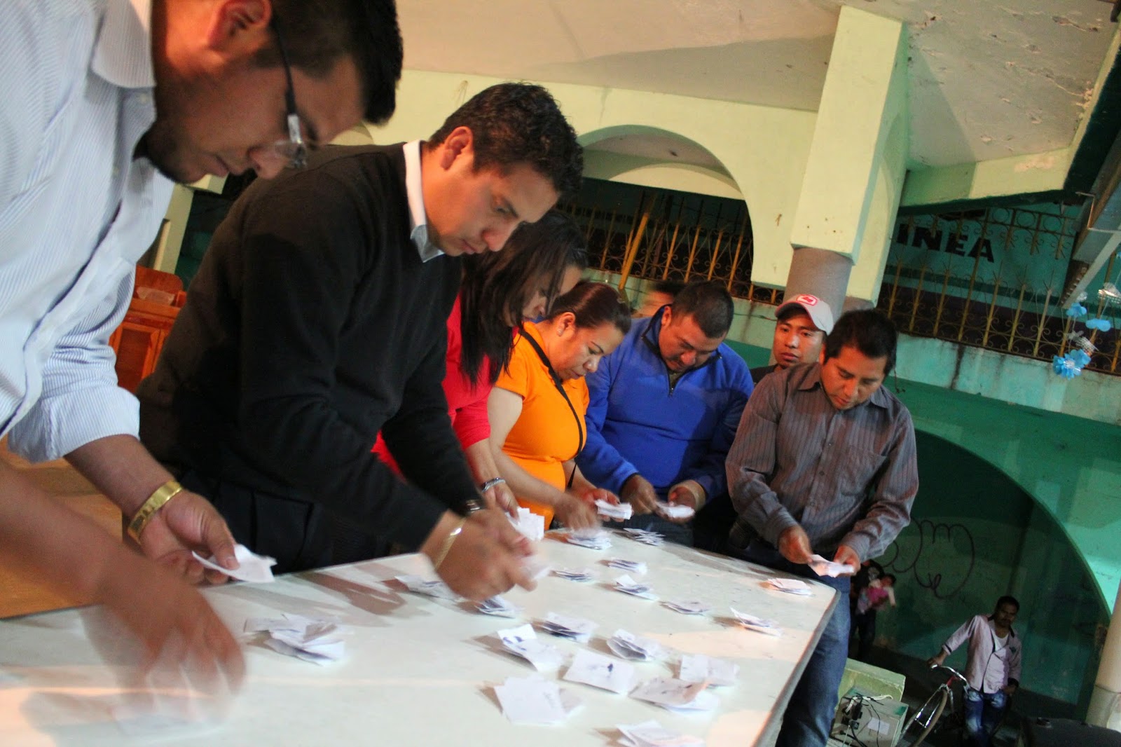 DOMINGO ARENAS 4 PODER.