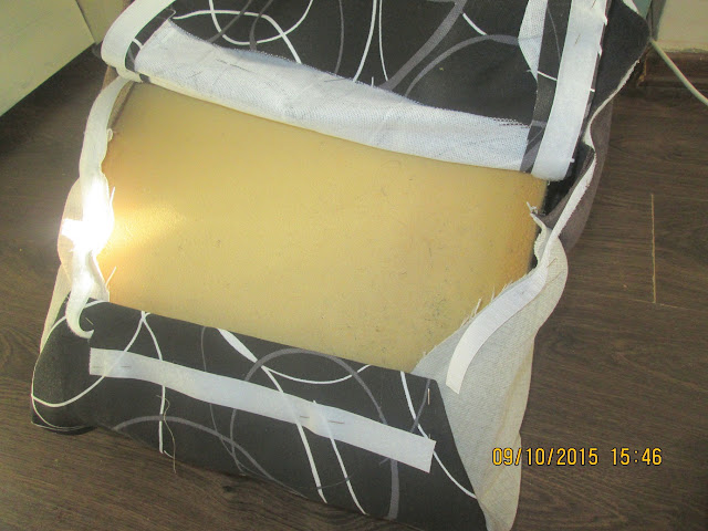 IMG 0045 - מיני ספה לילדים שנמצאה בפינת רחוב