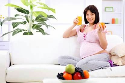 http://manfaatnyasehat.blogspot.com/2014/06/vitamin-untuk-wanita-hamil.html