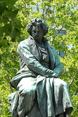 program notes on eroica 2017-3-16 “bismark,” a rededication of beethoven’s eroica symphony by d’albert’s critical notes (printed in original program for an all-beethoven concert. program notes on eroica 2017-3-16 “bismark,” a rededication of beethoven’s eroica symphony by d’albert’s critical notes (printed in original program for an all-beethoven concert.