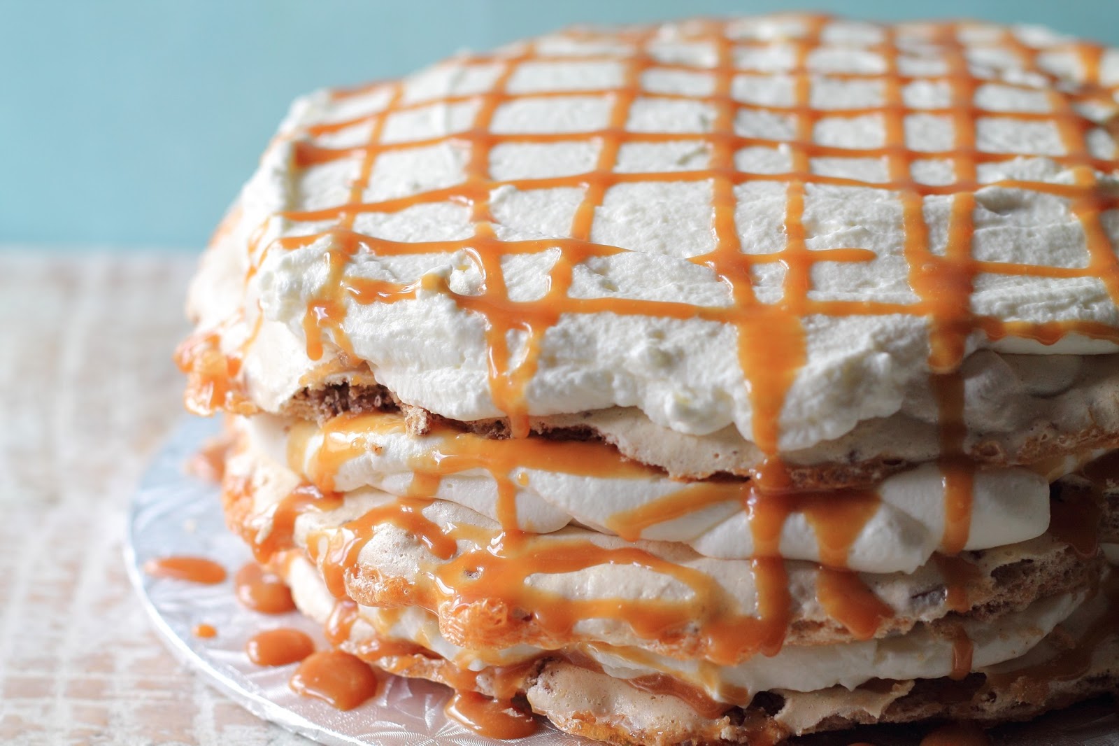 Getting My Just Desserts Caramel Crunch Cake