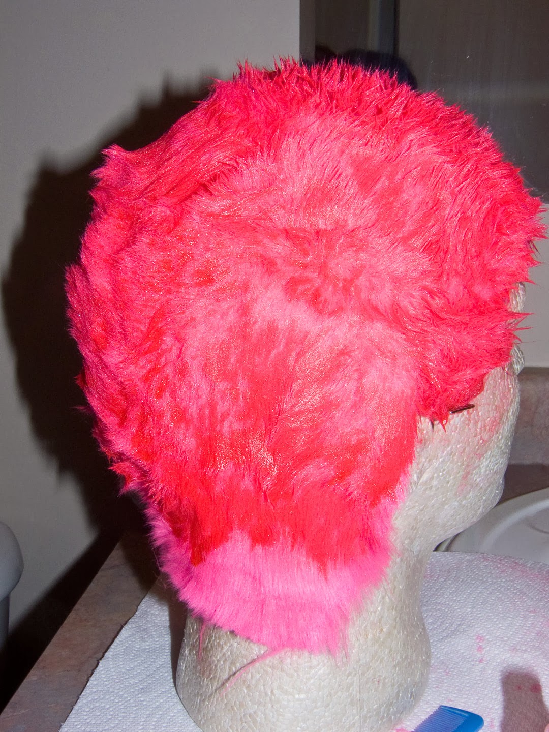 WARPAINT and Unicorns Fake Buzz Cut Hair, Faux Fur Dying, Taming Clip