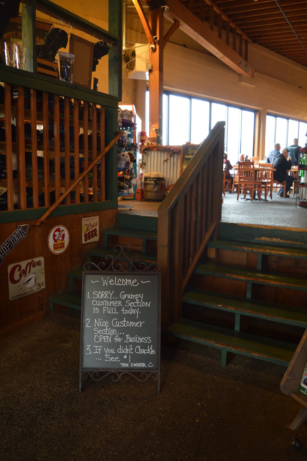 Lunch at Wet Dog Cafe and Brewery in Astoria