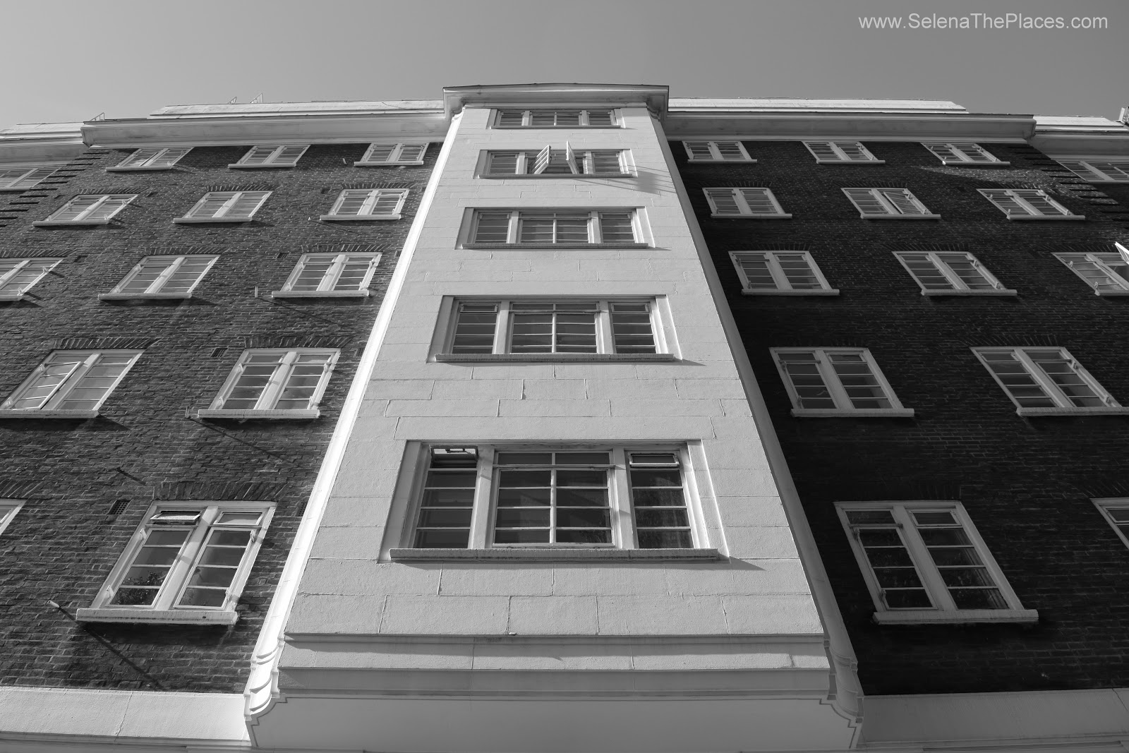 Art Deco in Bloosmbury Tour with London Unravelled