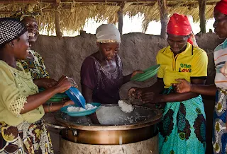 Cooking rice in Senegal