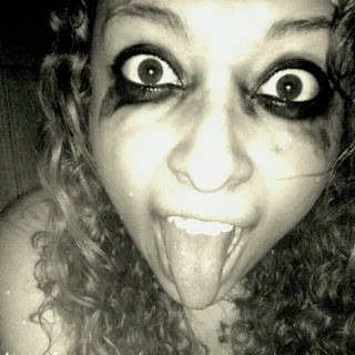 41548835b4ab9ac5c4bb2c04d36842ed E então é Halloween