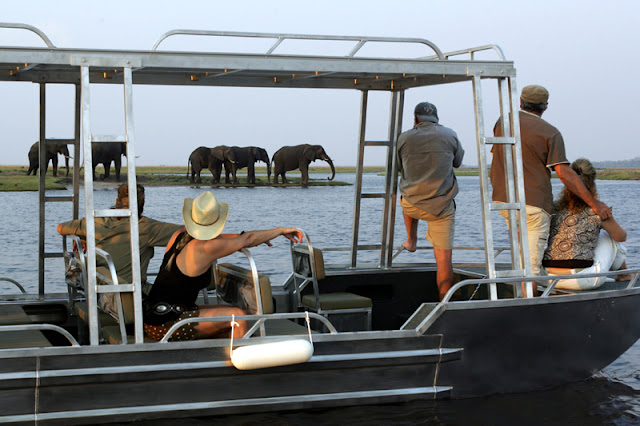 Luxury River Boat Safari Cruise 20