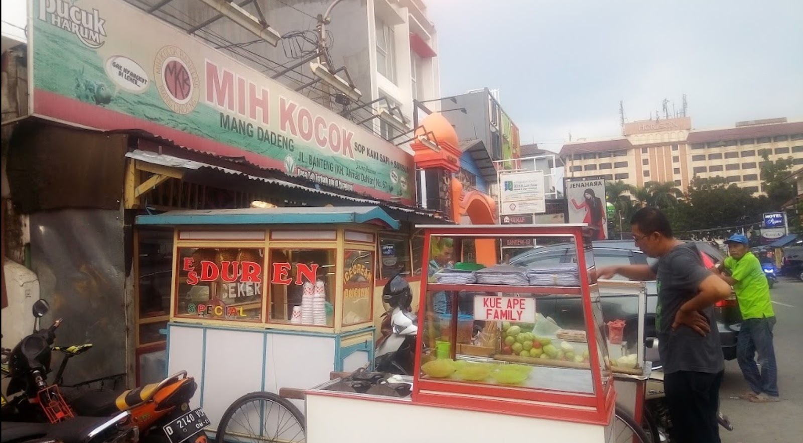 Mie Kocok Mang Dadeng