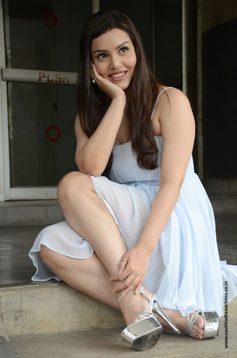 Kyra Dutt at Ego Press Meet