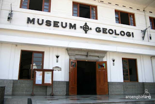 museum geologi bandung