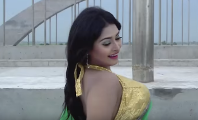 busty b d Busty b d