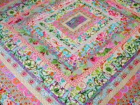 Going to Pieces: So Many Pretty Quilts