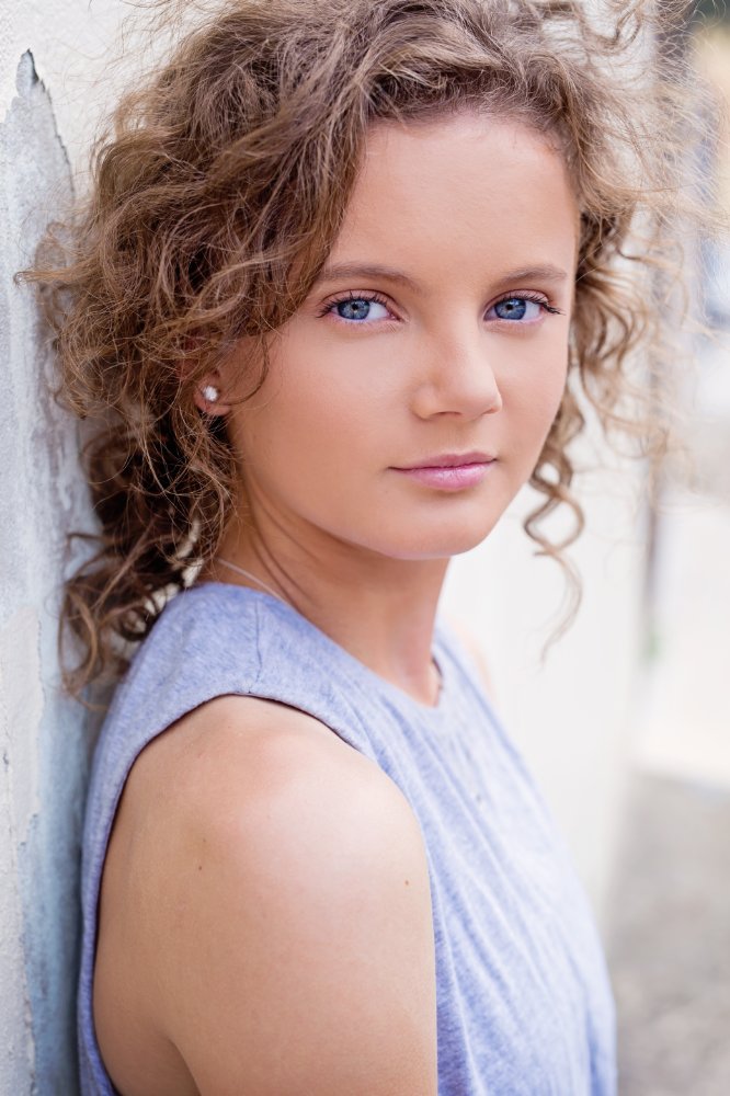 Annie Rose Buckley movies list and roles (Doctor Doctor Season 5