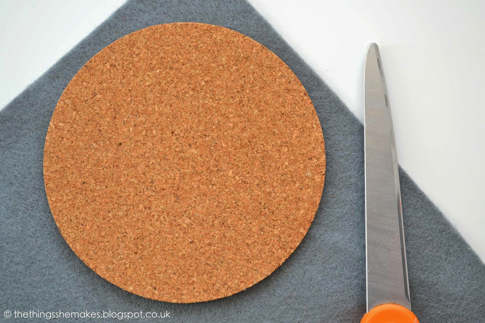 Kitchen Mome How to Make Felt Coasters