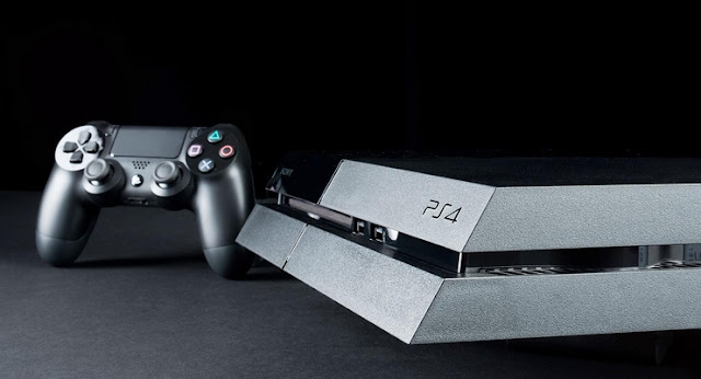 Playstation 4 ou PS4
