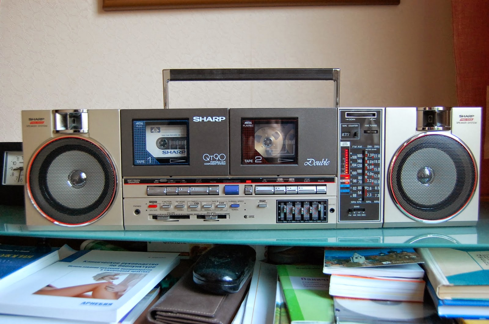 Ретро магнитофоны XX века, рассказы для вечернего виски и сигары.