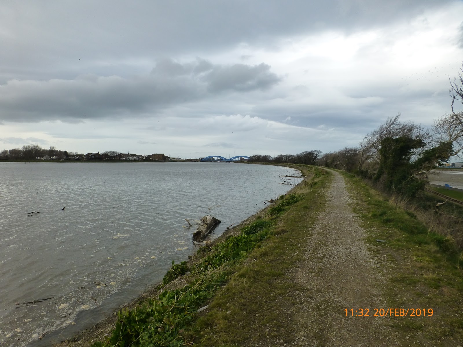 Harris Hikers Rhuddlan to Rhyl via Brickfield Pond N.R. along the Riverside Path 20th February 2019