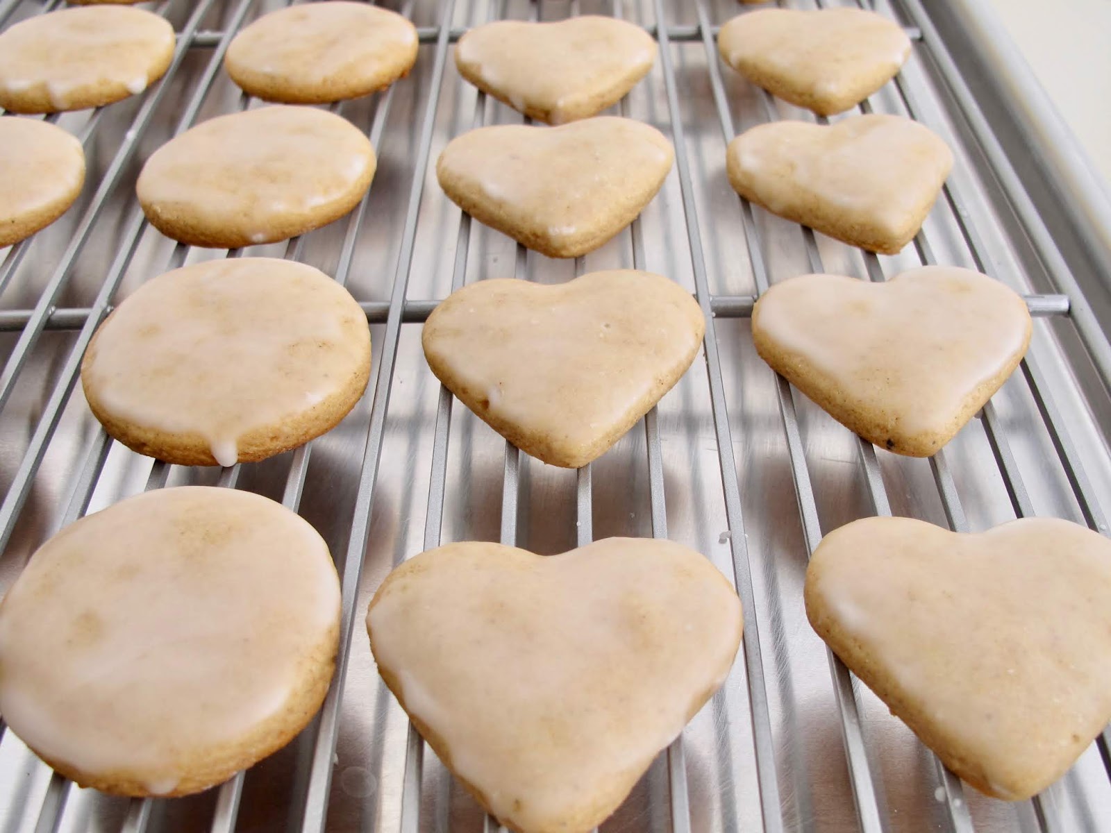 Honey Gingerbread Cookies for Giving and Sharing