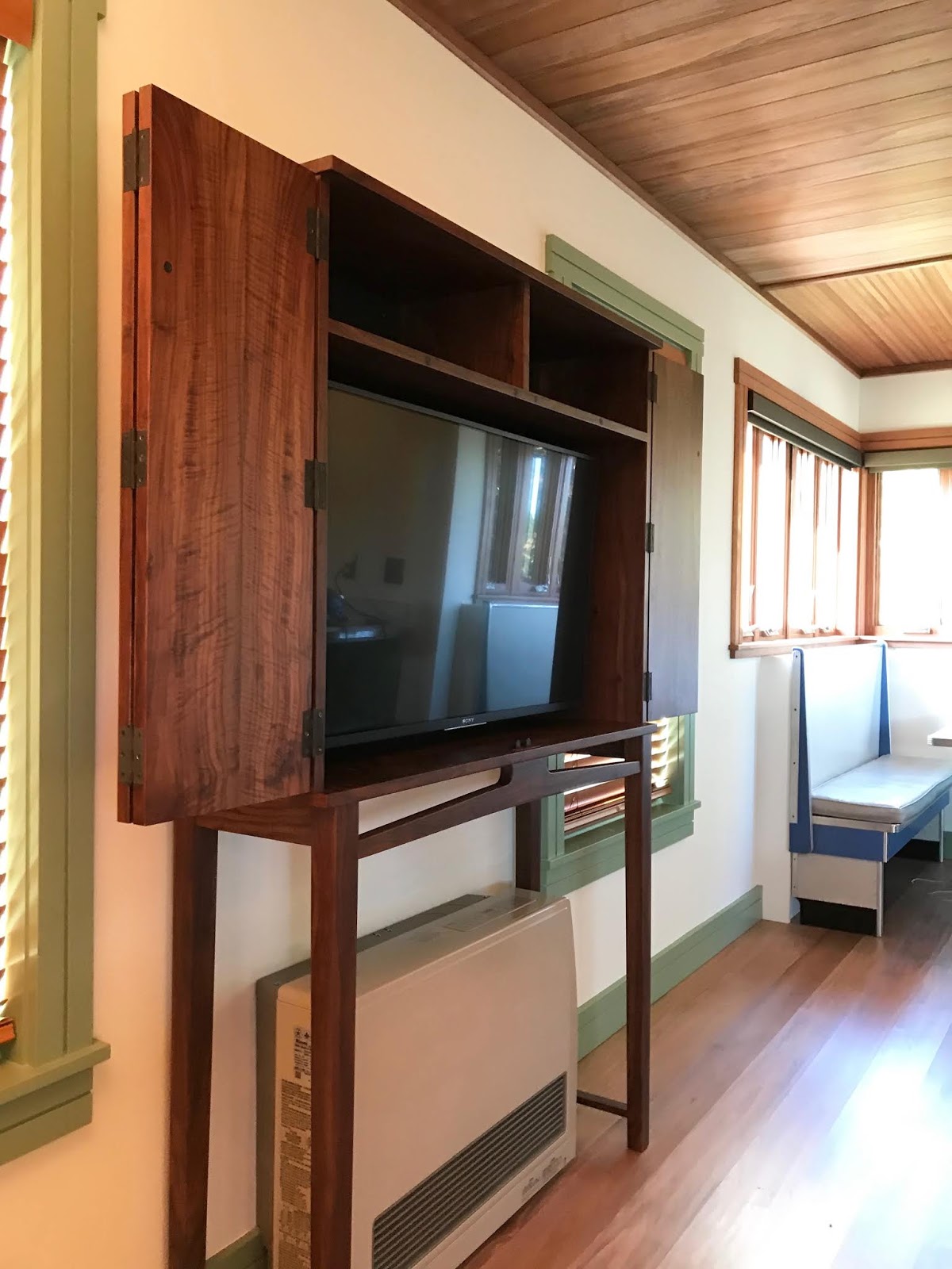 LARKIN FINE FURNITURE Furniture