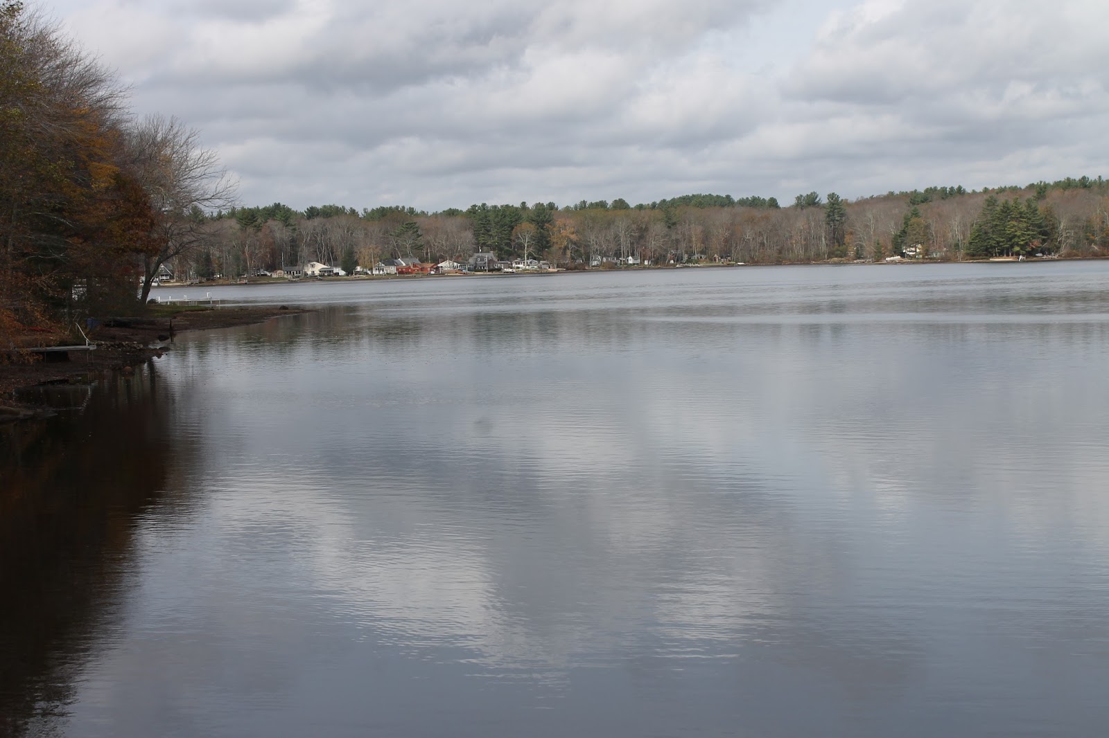 Outdoor Scene Sunday at 9 am on Smokin' 99.9 fm, Alexa, Tune