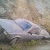 (ΕΛΛΑΔΑ)Κρήτη:Τεράστιος βράχος έπεσε πάνω σε σταθμευμένο αυτοκίνητο!