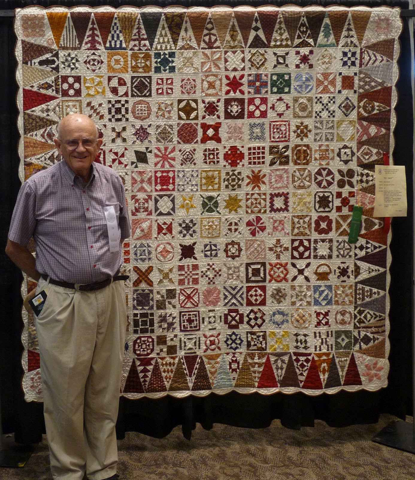 COUNTRY LOG CABIN ELLIS COUNTY QUILT SHOW