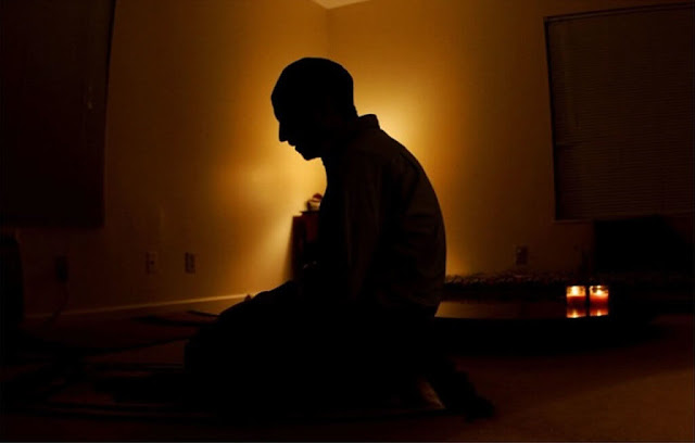 Istimewanya Sholat Isya, Hingga Bisa Bedakan Kaum Beriman dan Munafik Istimewanya Sholat Isya, Hingga Bisa Bedakan Kaum Beriman dan Munafik