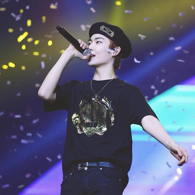 베레모 착장한 더보이즈 하드털이.jpgif | 인스티즈