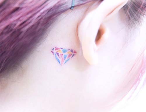 kulak arkası elmas dövmesi bejind ear diamon tattoo kulak arkası elmas dövmesi bejind ear diamon tattoo