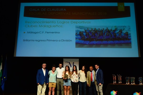 El Málaga Femenino recibe un homenaje por parte de la Diputación