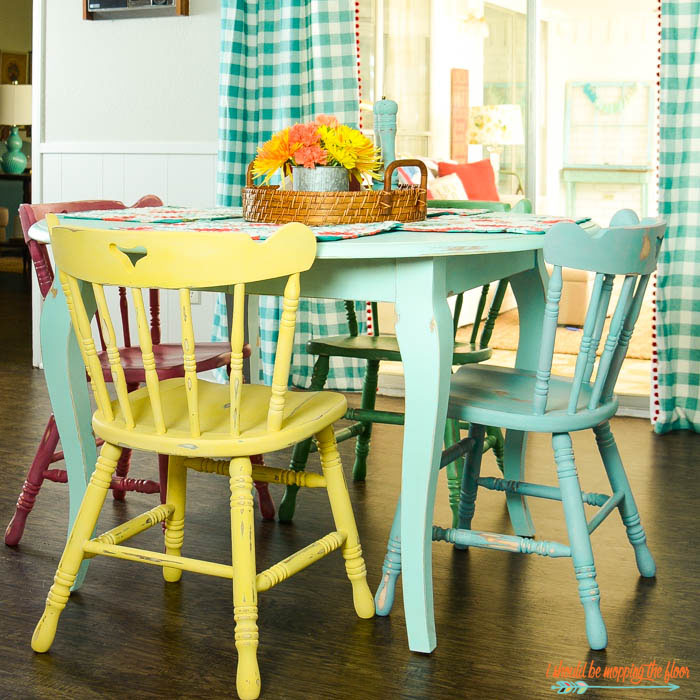 Table And Chairs Makeover With Chalk Style Paint I Should Be