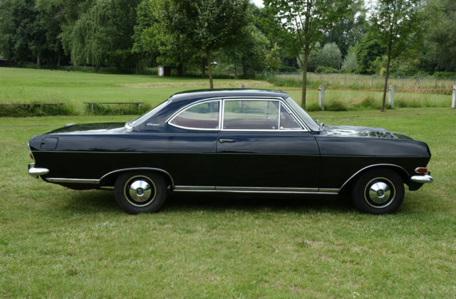Opel Rekord A & B: For Sale: Opel Rekord B Coupe - Hannover, Germany