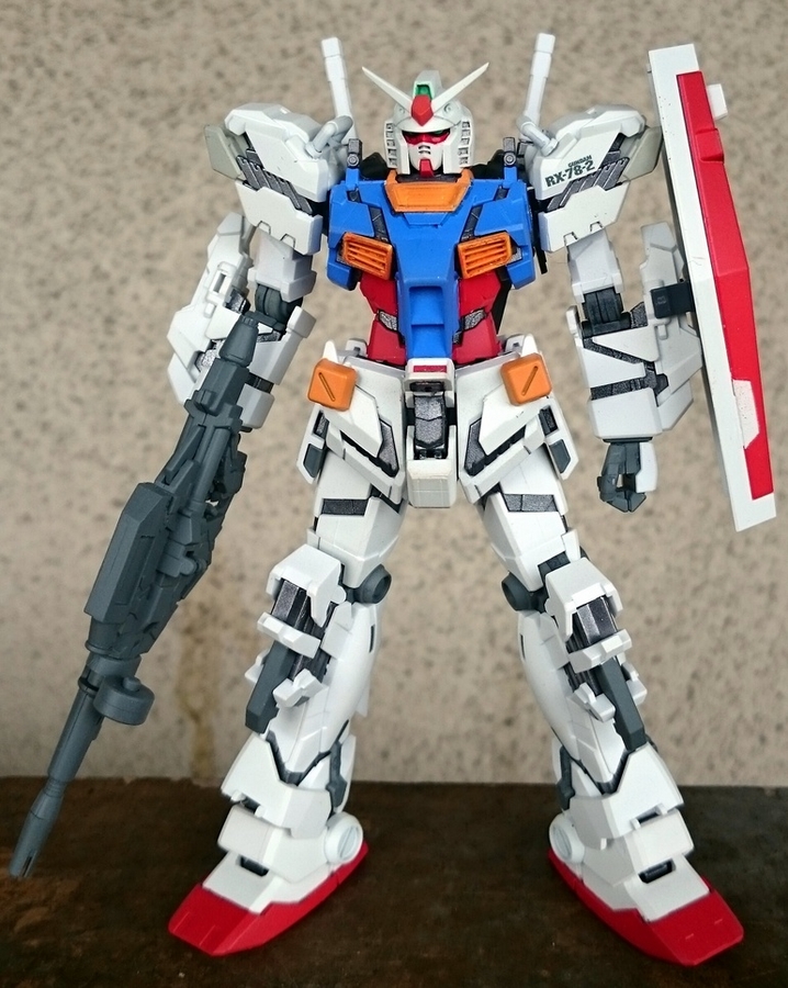 Custom Build: HGUC 1/144 RX-78-2 Gundam REVIVE Full Armor 