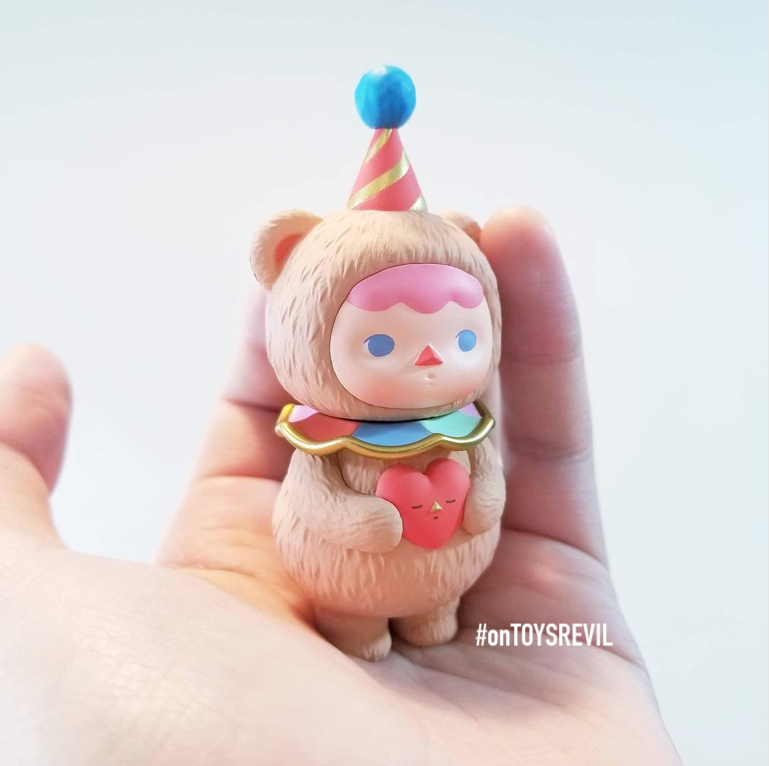 checkers hyper giant teddy bears