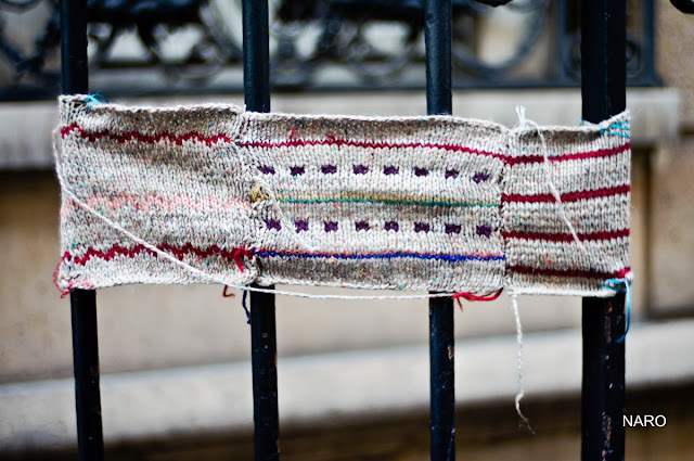 yarnbombing paris street art julie adore knitting