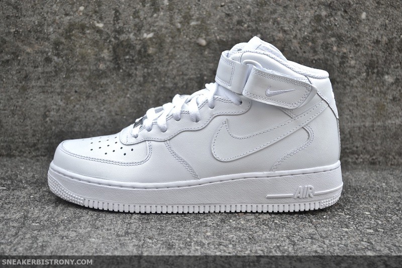 nike air force mid white