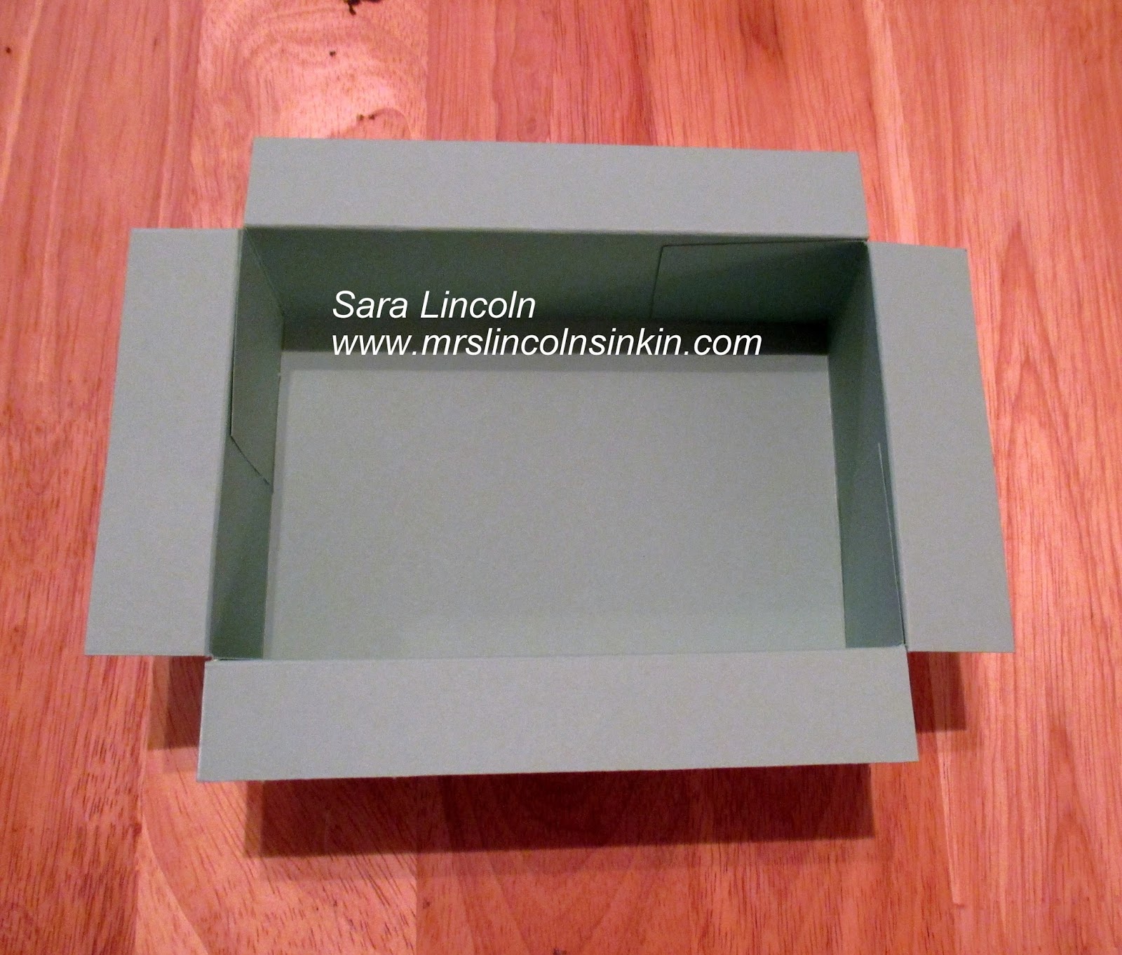 Mrs. Lincoln's Inkin Sturdy Box Picture Tutorial