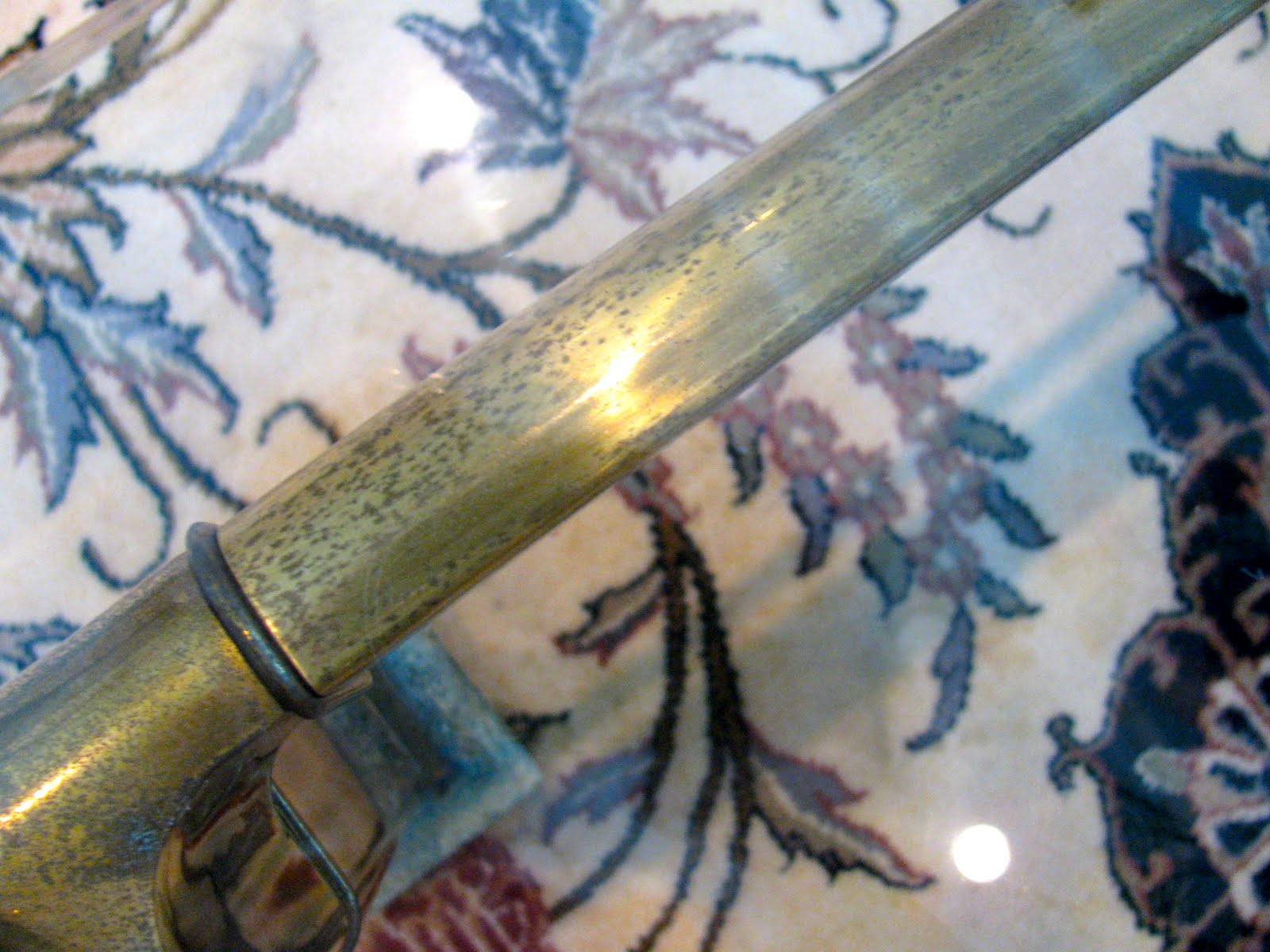 MAY DAYS Spray Paint Brass Coffee Table Makeover