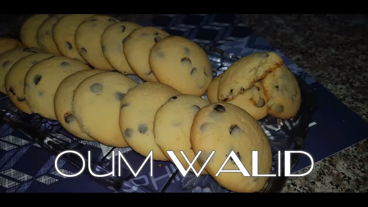 كوكيز بحبيبات الشوكولا سريع التحضير و النتيجة مضمونة مطبخ ام