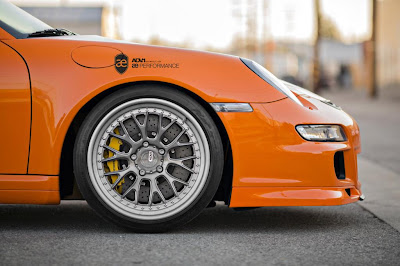 Cool Porsche 911 GT3 RS with ADV.1 Wheels 4