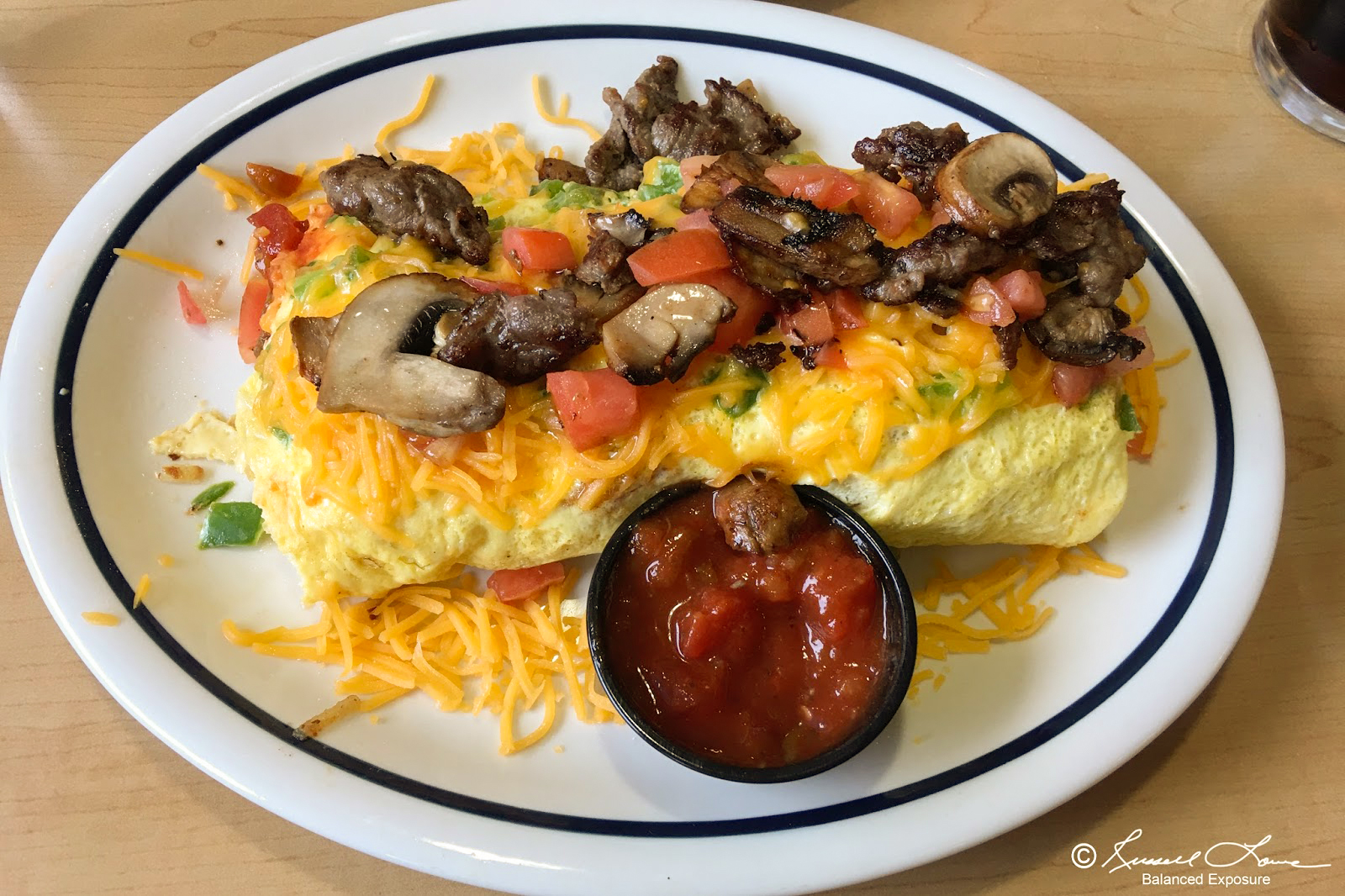 Russ' Culinary Adventures: IHOP - Big Steak Omelette - 1260 Calories